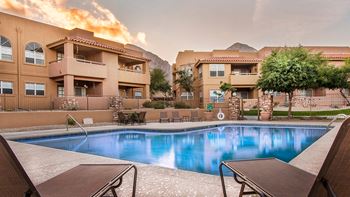 Refreshing pool